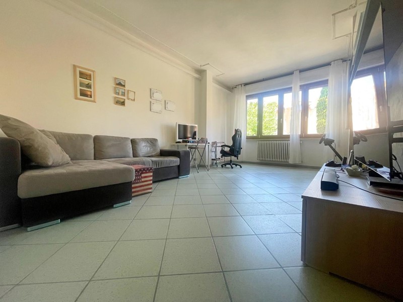 Quadrilocale in Vendita a Poggibonsi, 248'000€, 120 m², con Box