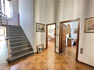 Casa Indipendente in Vendita a Empoli, 350'000€, 135 m²