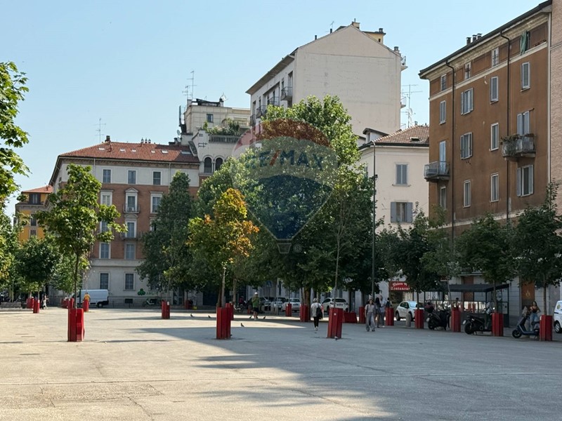 Bilocale in Affitto a Milano, 1'350€, 70 m²