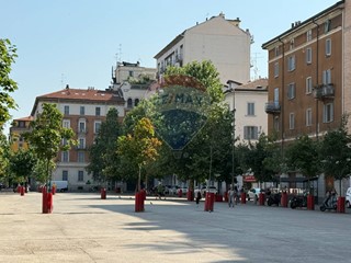 Bilocale in Affitto a Milano, 1'350€, 70 m²