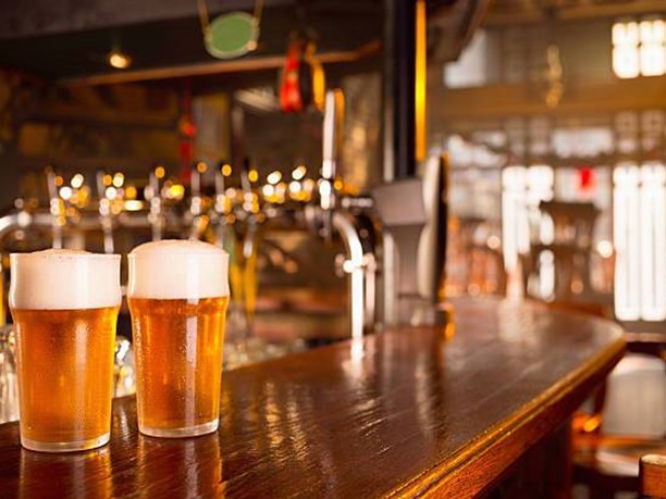 Immobile commerciale in Vendita a Brembate, 484'000€, 260 m²