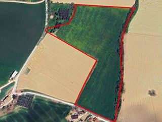 Terreno agricolo in Vendita a Fermo, 48'000€, 30000 m²