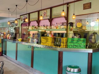Immobile commerciale in Vendita a Pontida, 100 m²