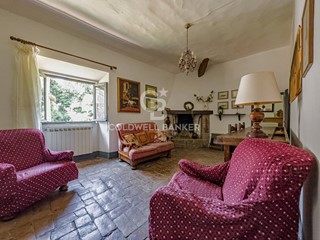 Quadrilocale in Vendita a Bracciano, 165'000€, 135 m²