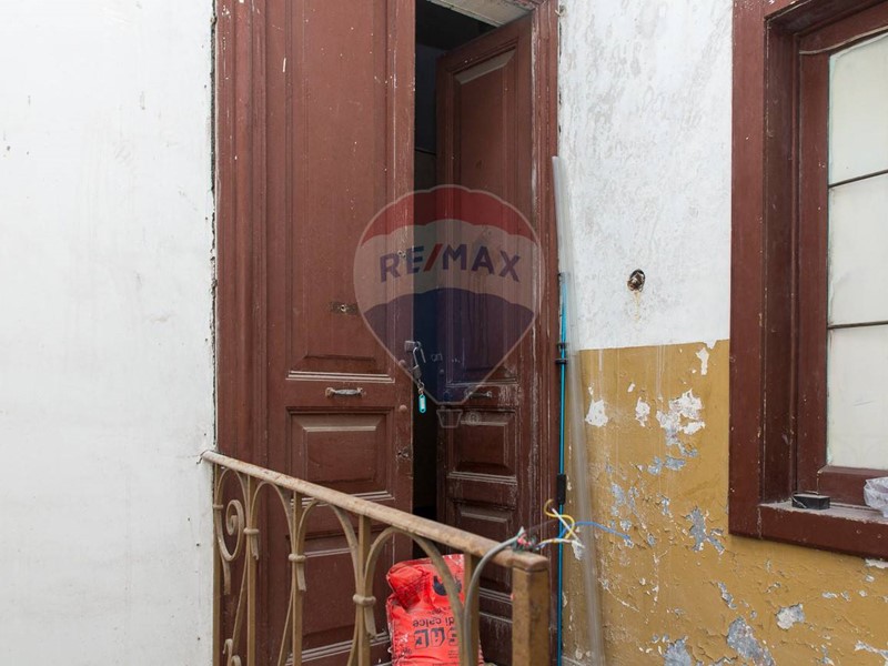 Trilocale in Vendita a Catania, 58'000&euro;, 85 m²