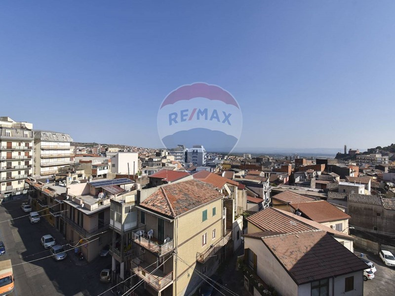 Attico in Vendita a Paternò, 129'000€, 173 m²