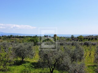 Quadrilocale in Vendita a Puegnago sul Garda, 420'000€, 145 m²