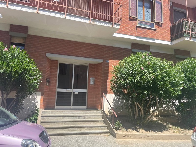 Bilocale in Vendita a Rivoli, 93'000€, 70 m²