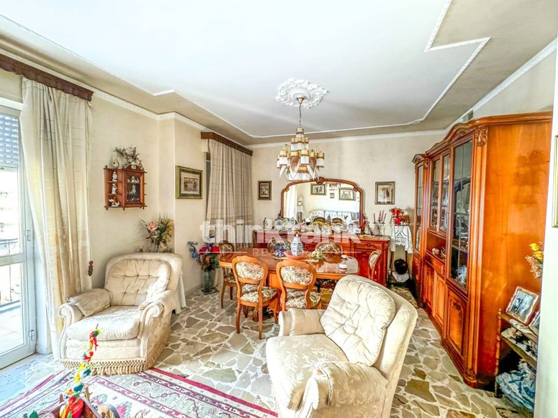 Appartamento in Vendita a Siracusa, 138'000&euro;, 145 m²