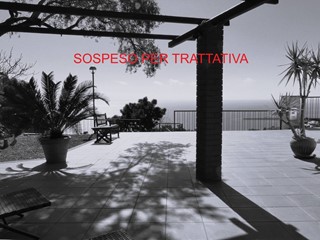 Appartamento in Vendita a Albissola Marina, 196 m²