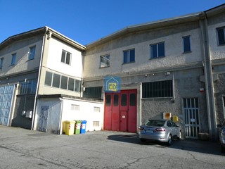 Capannone in Vendita a Carcare, 250'000€, 541 m²