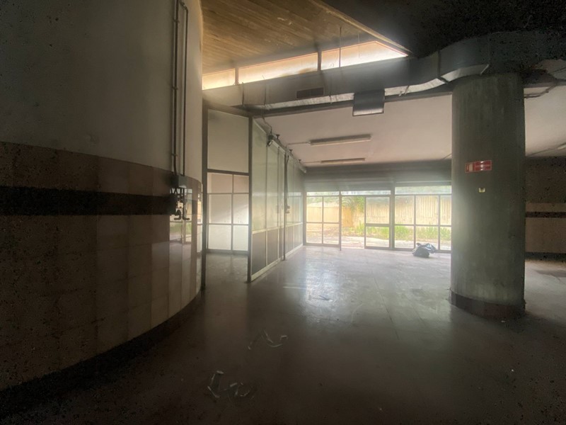 Laboratorio in Vendita a San Benedetto del Tronto, 350'000€, 600 m²