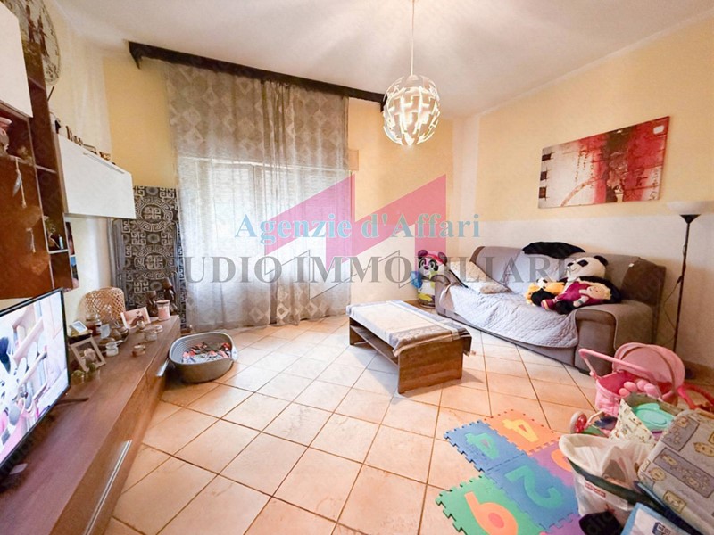 Villetta a schiera in Vendita a Castelmassa, 67'000€, 107 m²