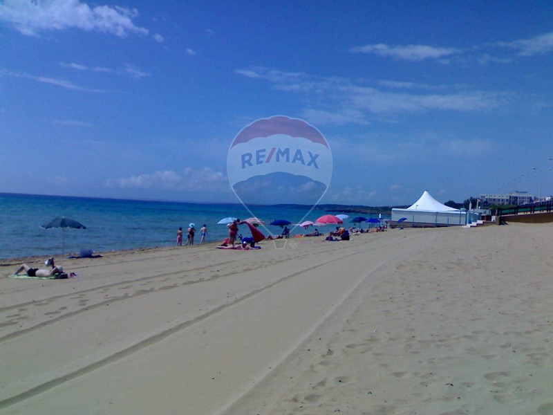 Casa Semi Indipendente in Vendita a Noto, 175'000€, 140 m²