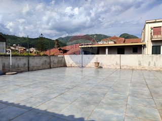 Casa Indipendente in Vendita a Taormina, 145'000€, 140 m²