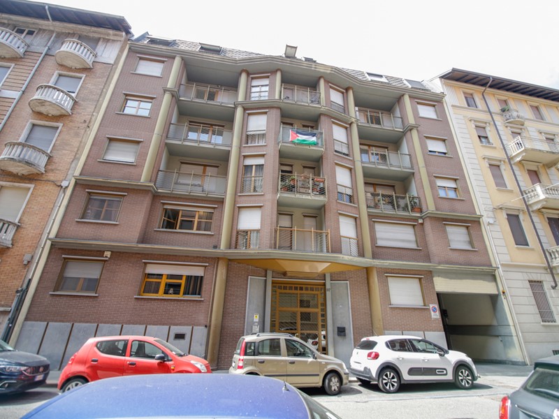 Quadrilocale in Vendita a Torino, 300'000€, 110 m²