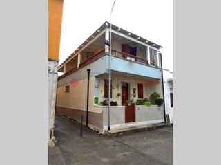 Villa in Vendita a Pulsano, 108'000€, 95 m²