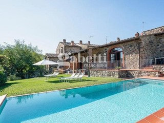Villa in Vendita a Greve in Chianti, 900'000€, 200 m², arredato