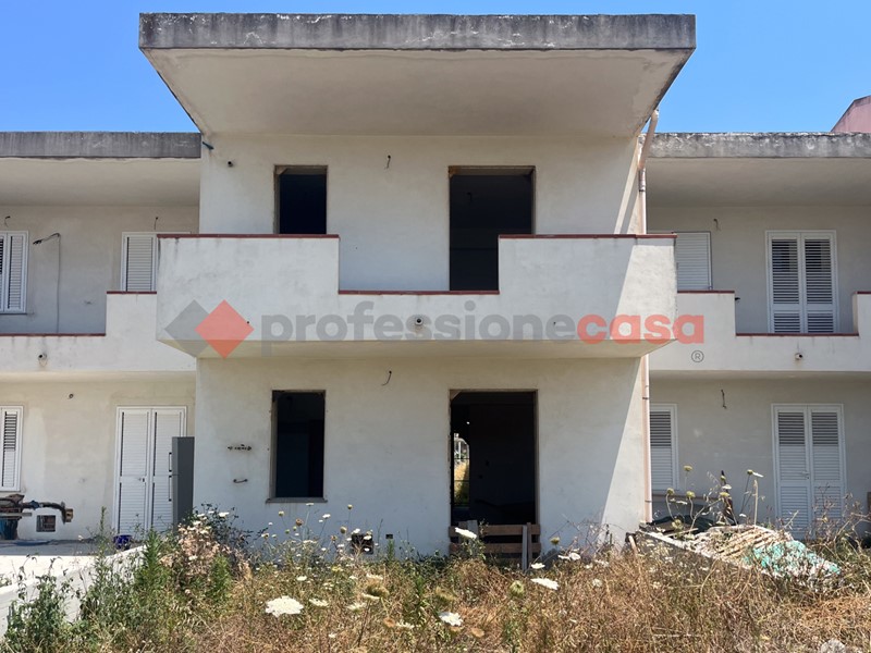 Villetta a schiera in Vendita a Valdina, 153'000€, 150 m²