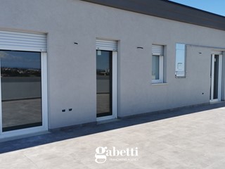 Attico in Vendita a Lanciano, 630'000€, 253 m²