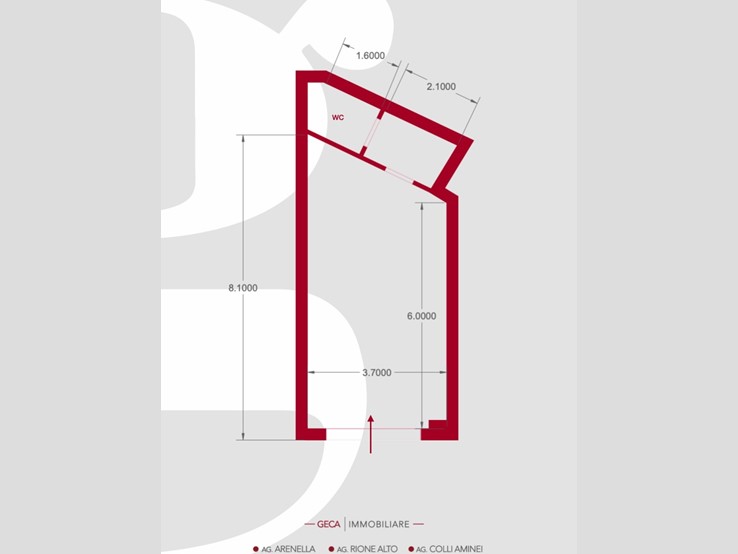 Negozio in Affitto a Napoli, 680€, 32 m²
