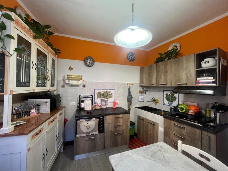 Appartamento in Vendita a Garbagna, 45'000€, 92 m²