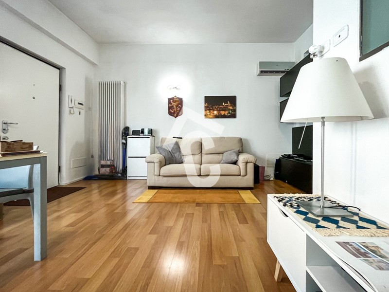 Monolocale in Vendita a Jesi, zona ZONA 1A, 85'000€, 45 m², arredato