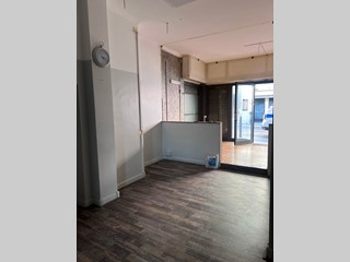 Immobile commerciale in Vendita a Mentana, 79'000€, 60 m²