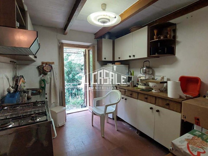 Rustico in Vendita a Vicchio, 50'000€, 85 m²