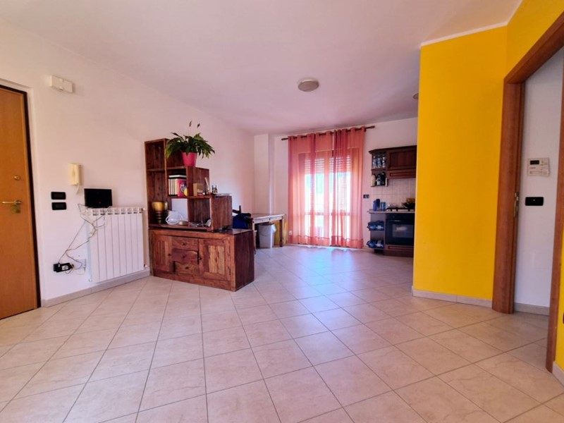 Appartamento in Vendita a Miglianico, 129'000€, 84 m²
