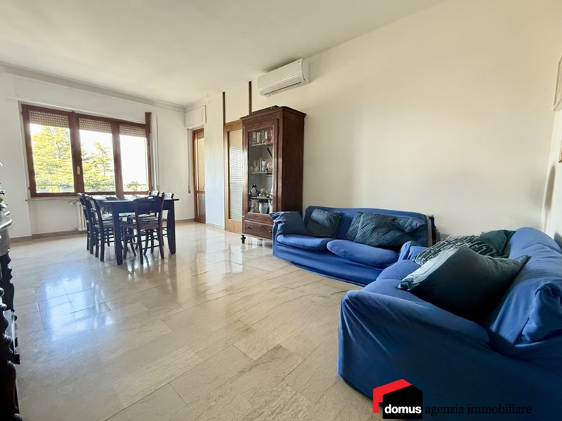 Appartamento in Vendita a Thiene, 120'000€, 120 m²