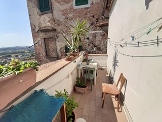 Quadrilocale in Vendita a Peccioli, 103'000€, 85 m²