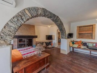 Loft in Vendita a Carrara, zona Fossola, 145'000€, 85 m², arredato