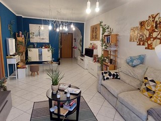 Appartamento in Vendita a Carrara, 250'000€, 150 m², arredato