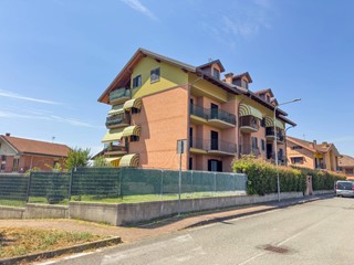 Quadrilocale in Vendita a Brandizzo, 230'000€, 97 m²