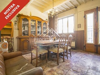 Casa Indipendente in Vendita a Viareggio, 170'000€, 85 m²