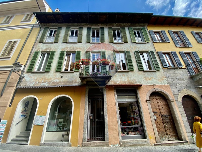 Quadrilocale in Vendita a Cannobio, 340'000€, 160 m²