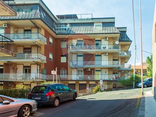 Appartamento in Vendita a Belpasso, 169'000€, 178 m²