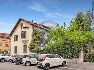 Casa Semi Indipendente in Vendita a Milano, 795'000€, 140 m²