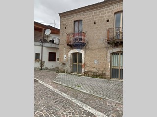 Casa Semi Indipendente in Vendita a Sant'Angelo a Cupolo, 19'000€, 75 m²