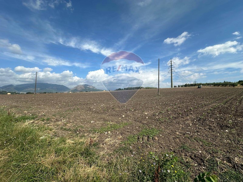 Terreno agricolo in Vendita a Benevento, 77'700€, 36000 m²