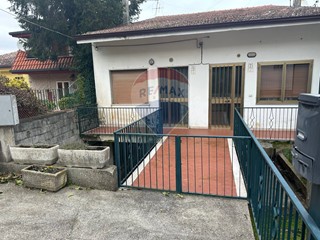 Bilocale in Vendita a San Nazzaro, 36'000€, 50 m²
