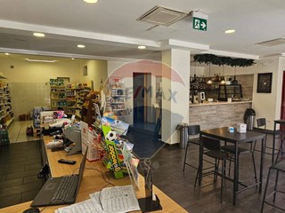 Attività commerciale in Vendita a San Martino Sannita, 39'000€, 150 m²
