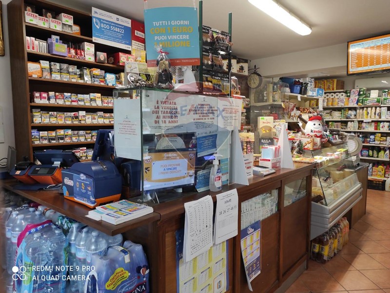 Attività commerciale in Vendita a Roccabascerana, 59'000&euro;, 40 m²