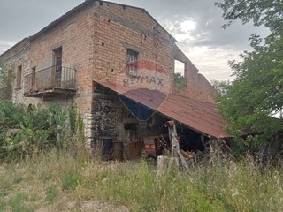 Terreno agricolo in Vendita a Benevento, 150'000€, 7000 m²