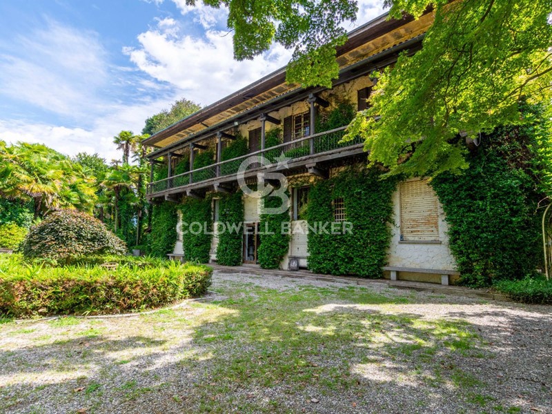 Villa in Vendita a Baveno, 6'000'000€, 1300 m²