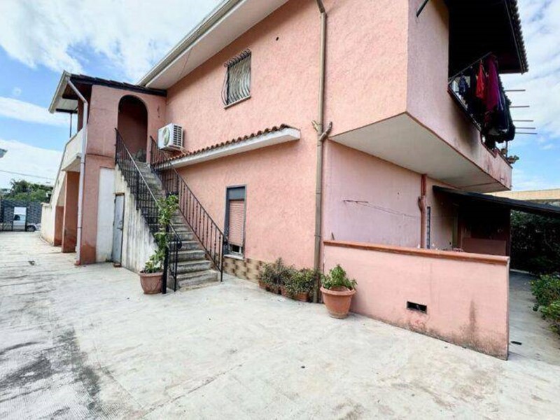 Quadrilocale in Vendita a Borgetto, 65'000€, 92 m²