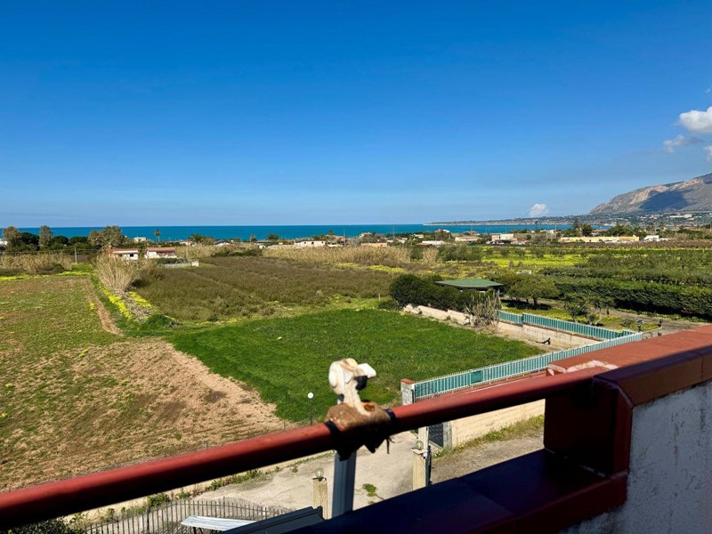 Trilocale in Vendita a Trappeto, 53'000€, 52 m²