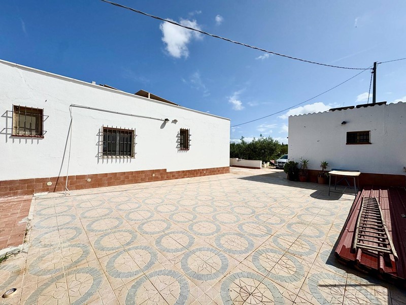 Villa in Vendita a Partinico, 120'000&euro;, 80 m²