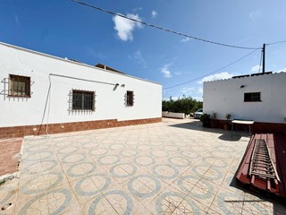 Villa in Vendita a Partinico, 120'000&euro;, 80 m²